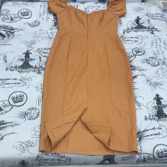 ONE ONE SIX Off The Shoulder Dress - Picture 4 of 8